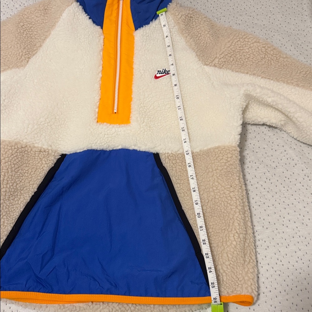 Nike Blue and White Sherpa Pullover - Picture 8 of 9